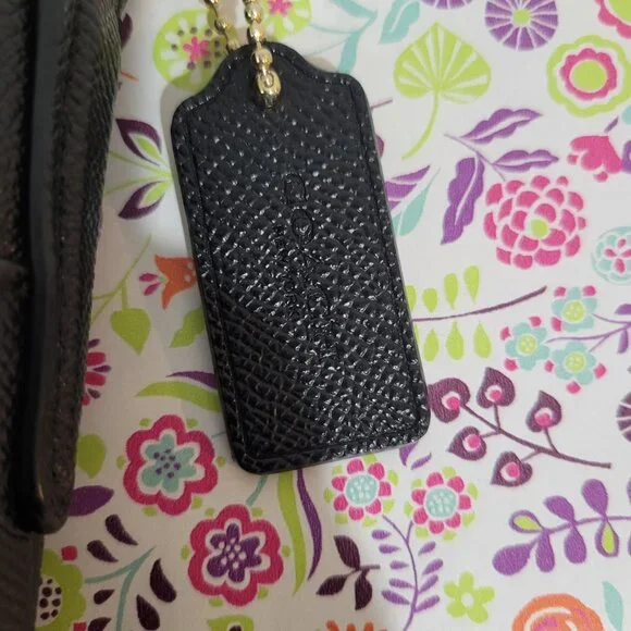 COACH LEATHER CROSS BODY PURSE *AUTHENTIC* - Picture 6 of 13